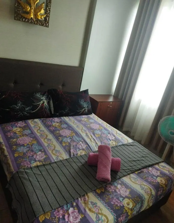 Staycation Alabang Манила
